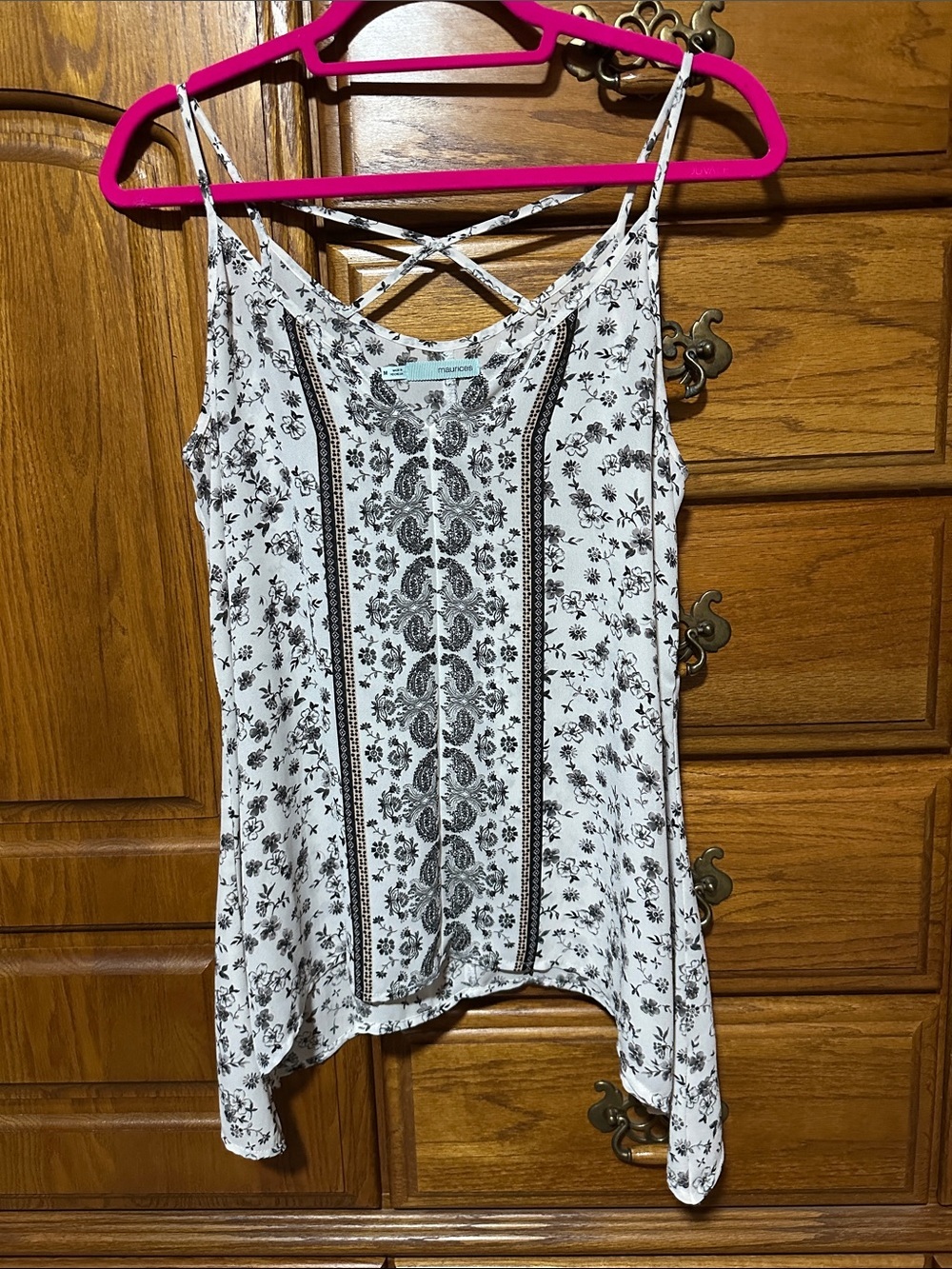 Maurice’s White Floral Crisscross-Back Camisole - Size Medium